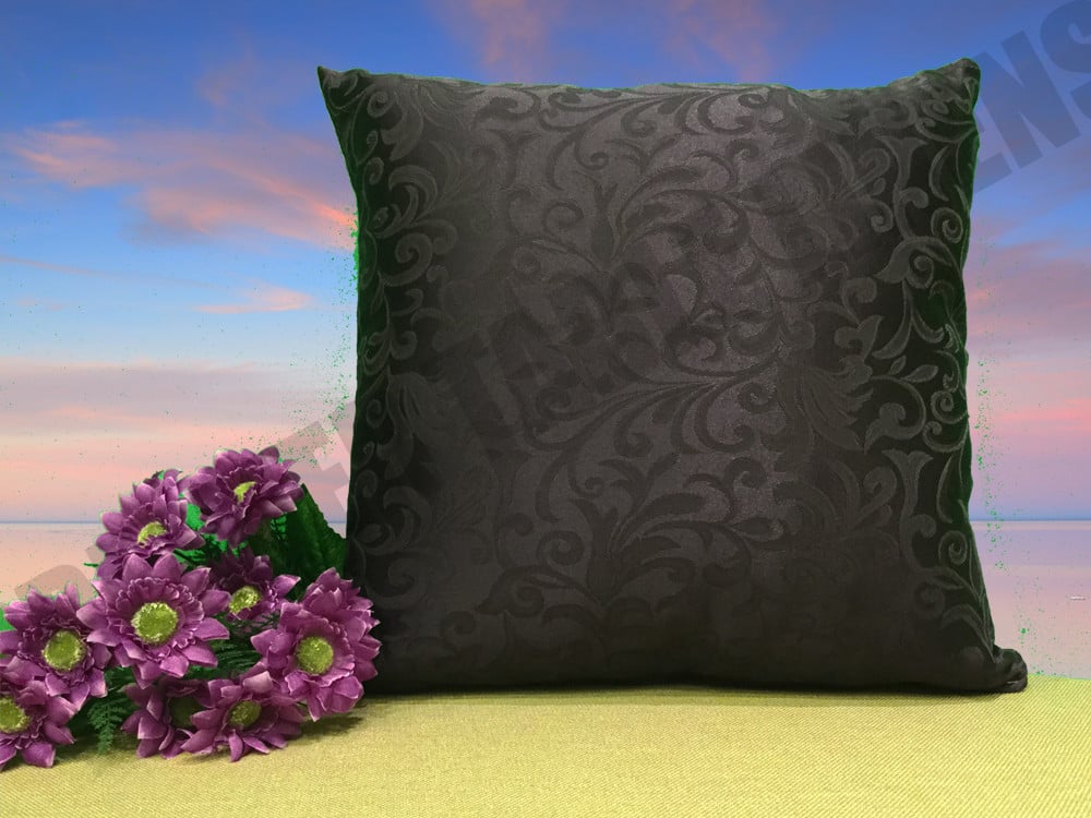 Throw Pillow Somerset Damask